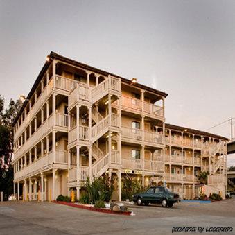 Heritage Hotel